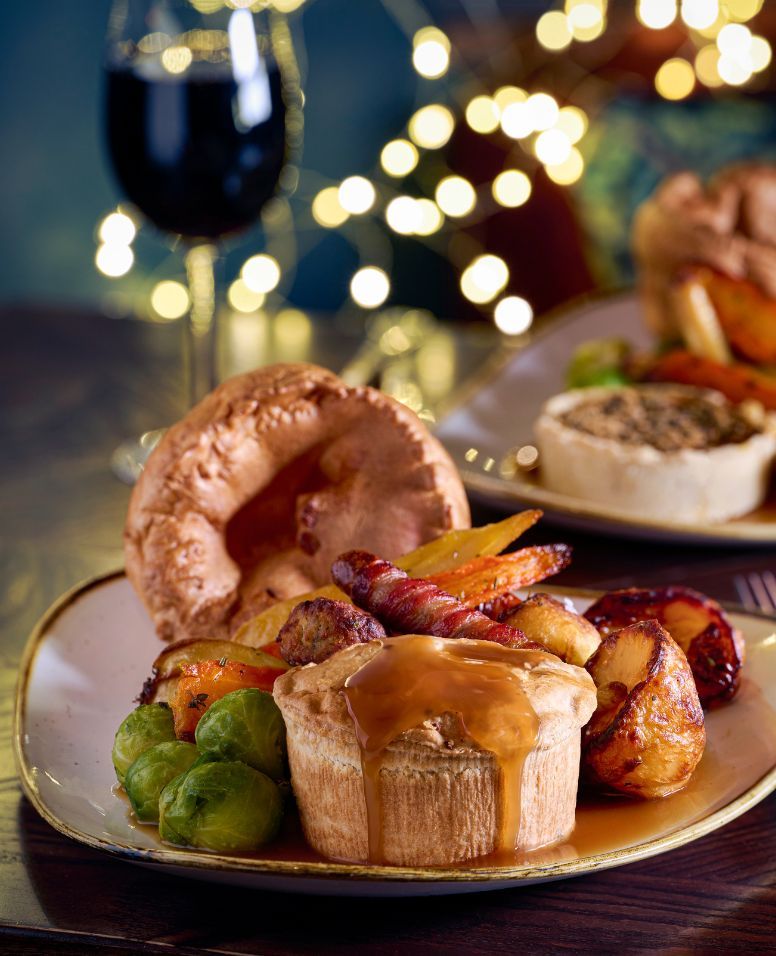 Lunch & Dinner at The Bridge Inn in Duffield
